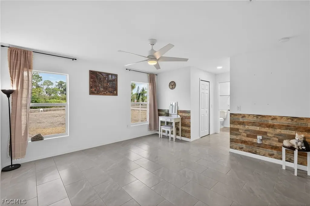 11249 / 11261 6th Avenue Punta Gorda FL 33955