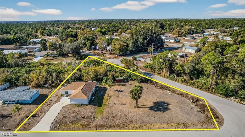 11249 / 11261 6th Avenue Punta Gorda FL 33955