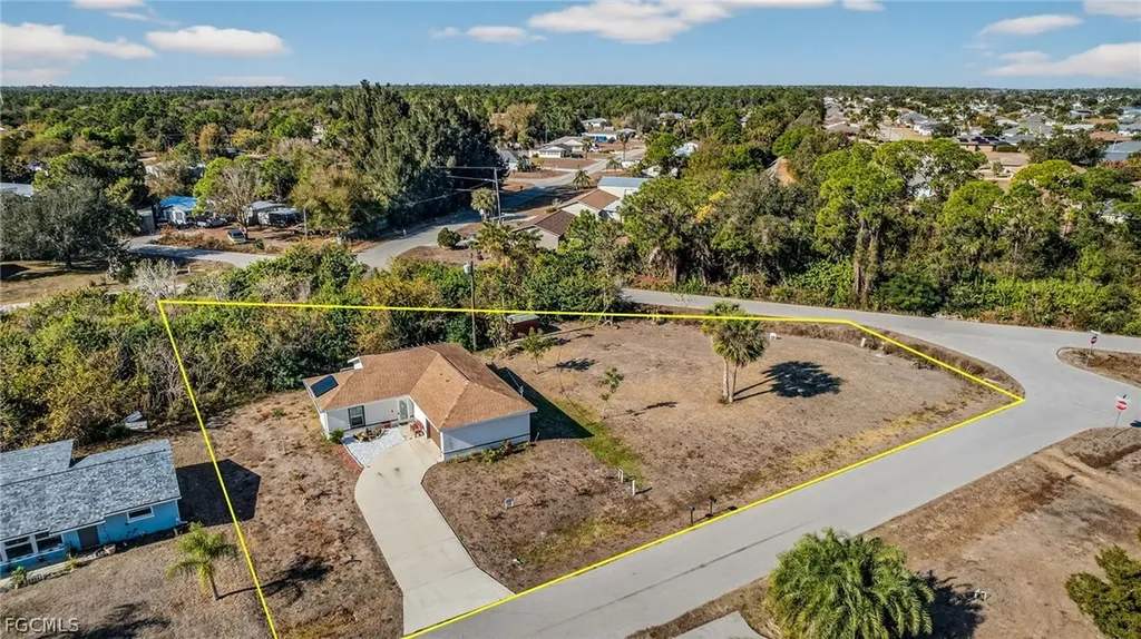 11249 / 11261 6th Avenue Punta Gorda FL 33955