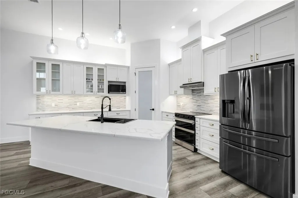14051 Binghampton Drive Fort Myers FL 33905