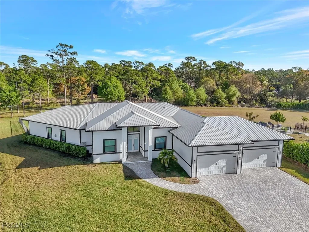 14051 Binghampton Drive Fort Myers FL 33905