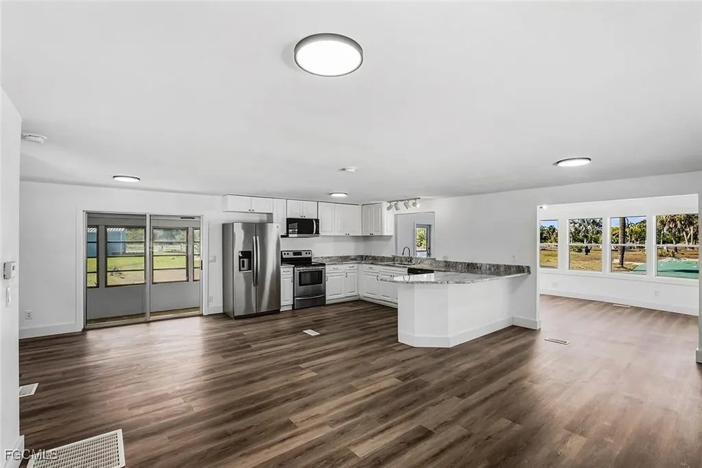 13651 Grackle Drive Fort Myers FL 33908