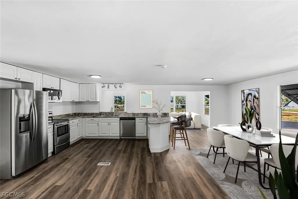 13651 Grackle Drive Fort Myers FL 33908