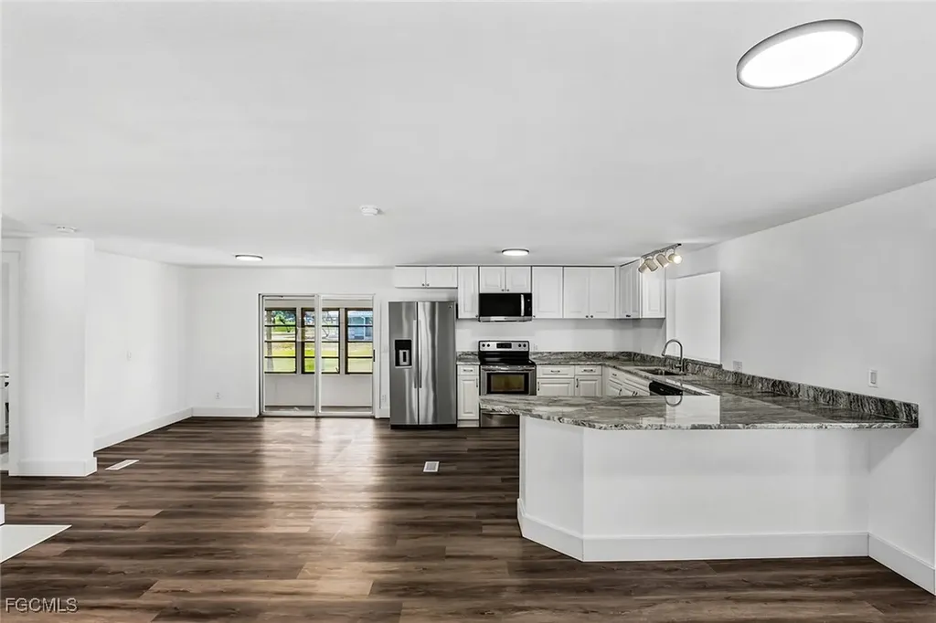 13651 Grackle Drive Fort Myers FL 33908