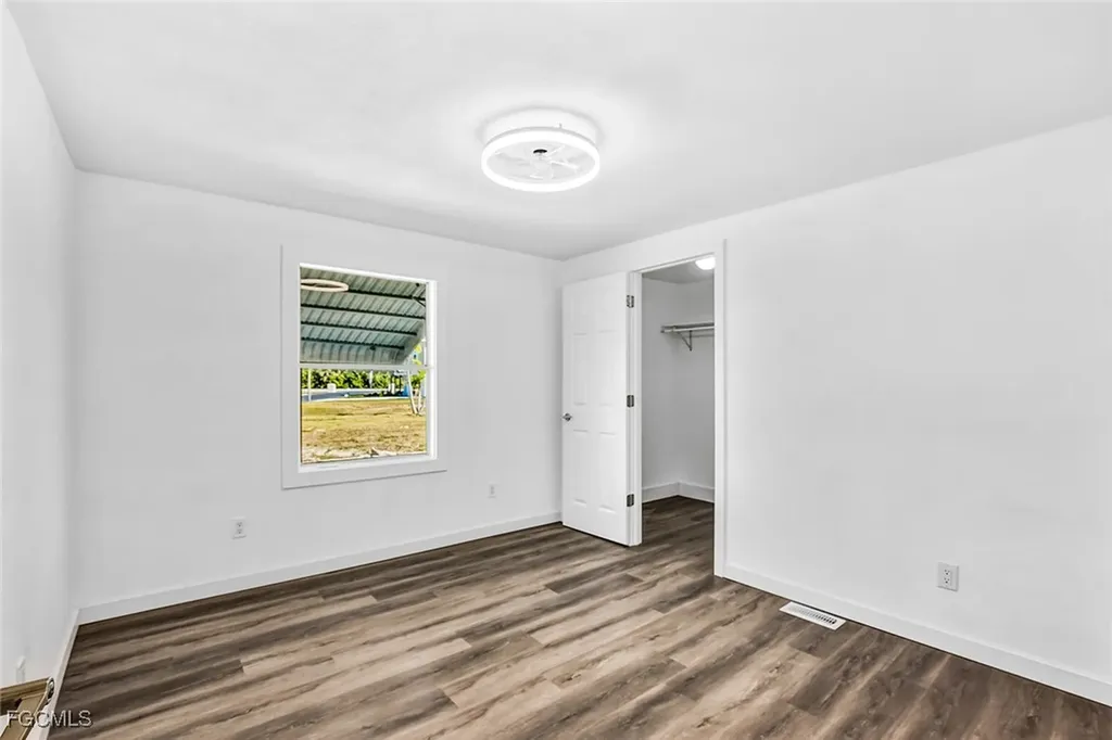 13651 Grackle Drive Fort Myers FL 33908