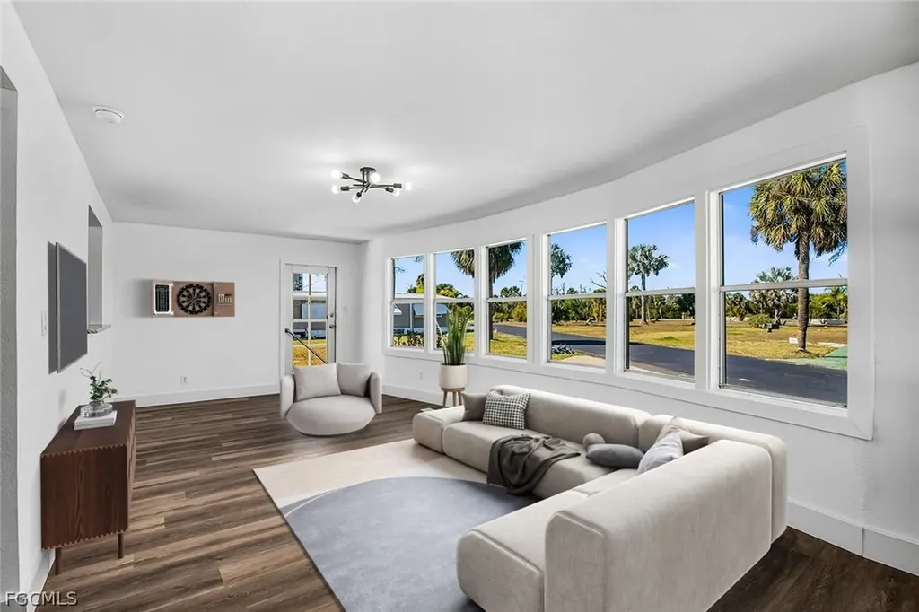 13651 Grackle Drive Fort Myers FL 33908