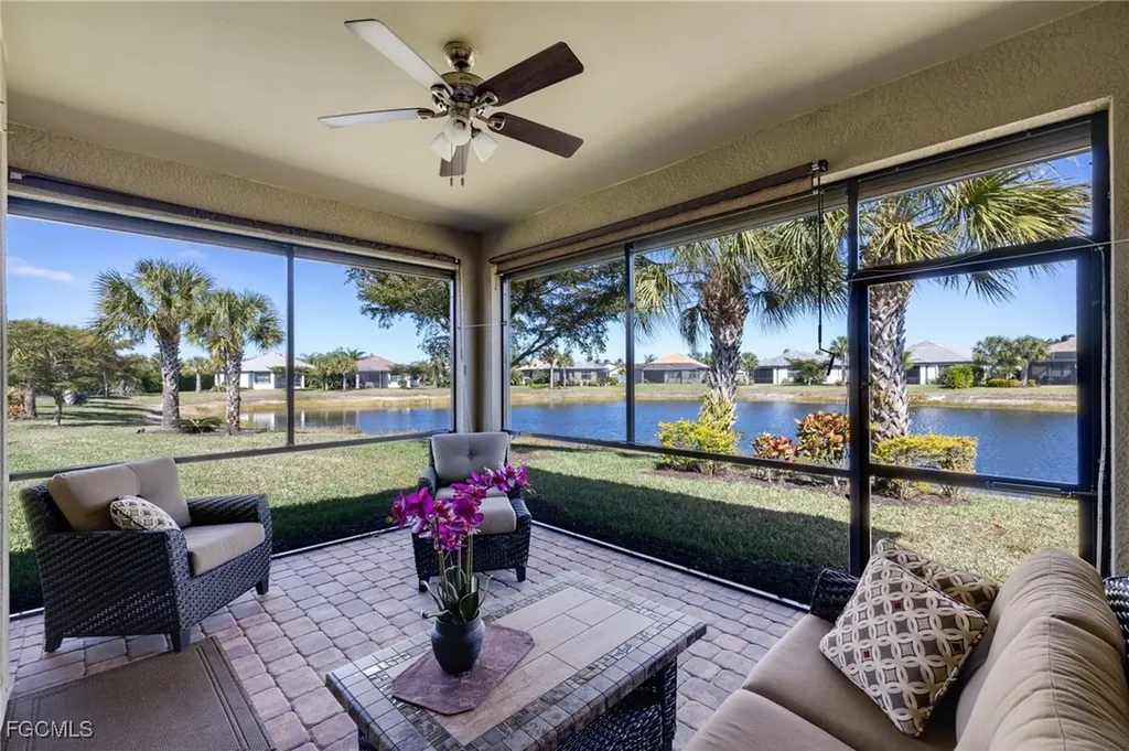 12015 Macquarie Way Fort Myers FL 33913