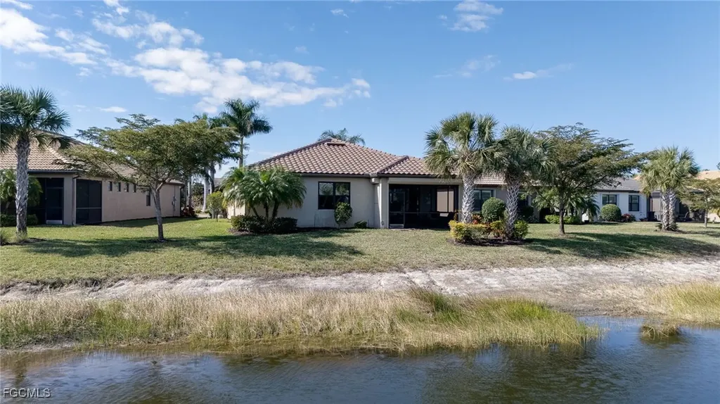 12015 Macquarie Way Fort Myers FL 33913