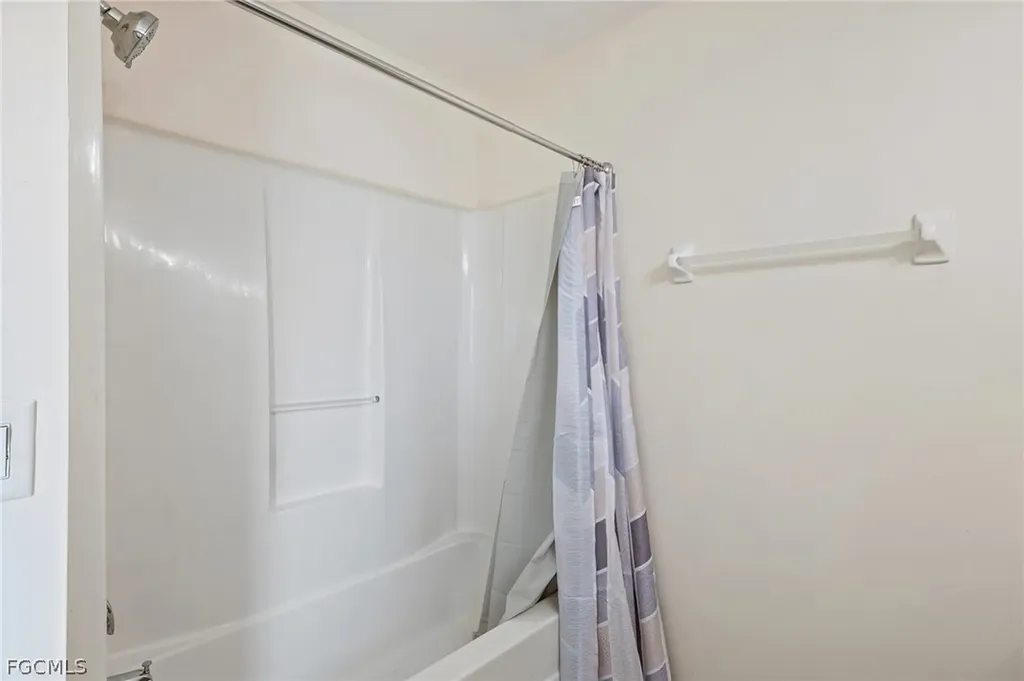 2706 SW 9th Avenue Cape Coral FL 33914