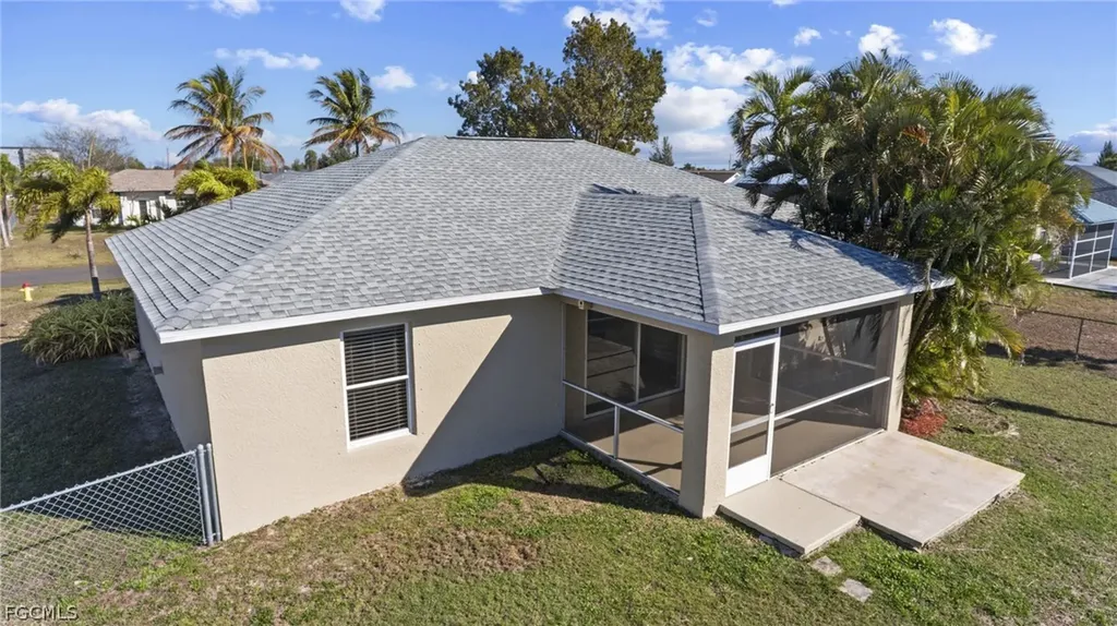 2706 SW 9th Avenue Cape Coral FL 33914