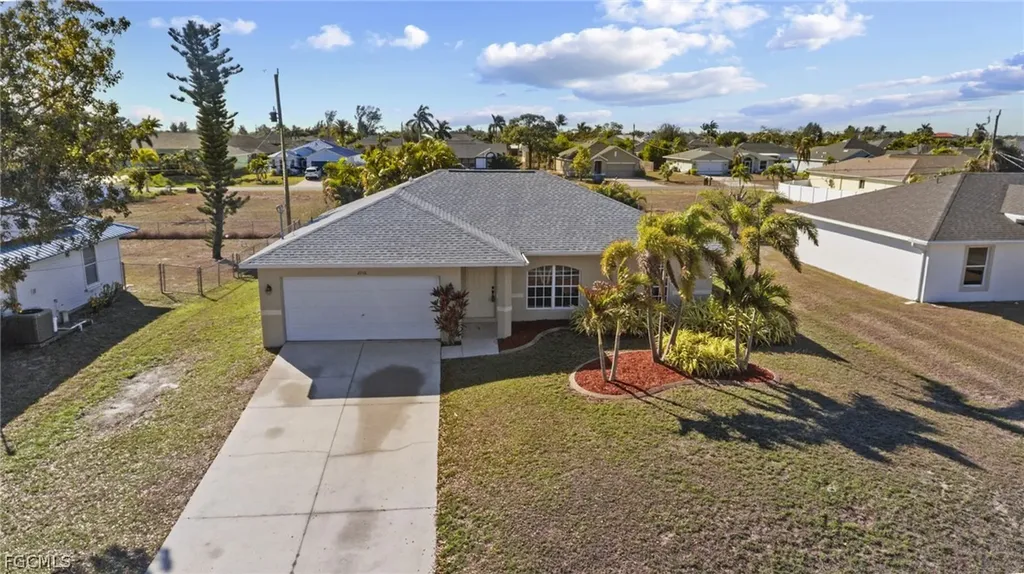 2706 SW 9th Avenue Cape Coral FL 33914