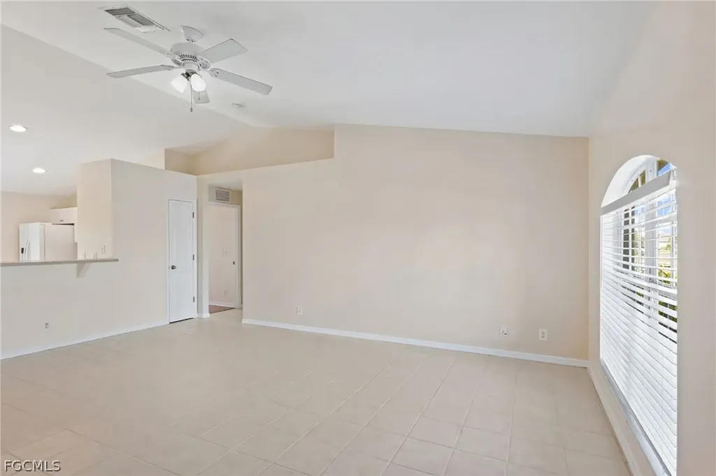 2706 SW 9th Avenue Cape Coral FL 33914