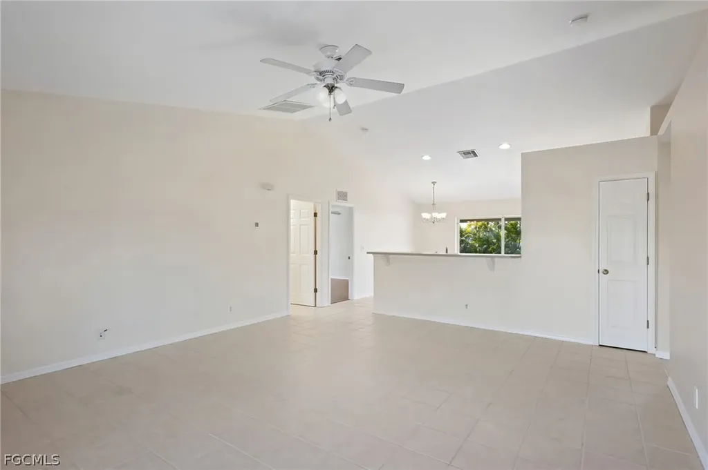 2706 SW 9th Avenue Cape Coral FL 33914