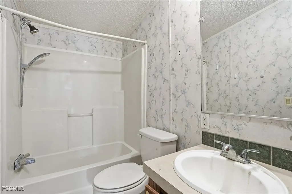 580 Brittany Lane Labelle FL 33935