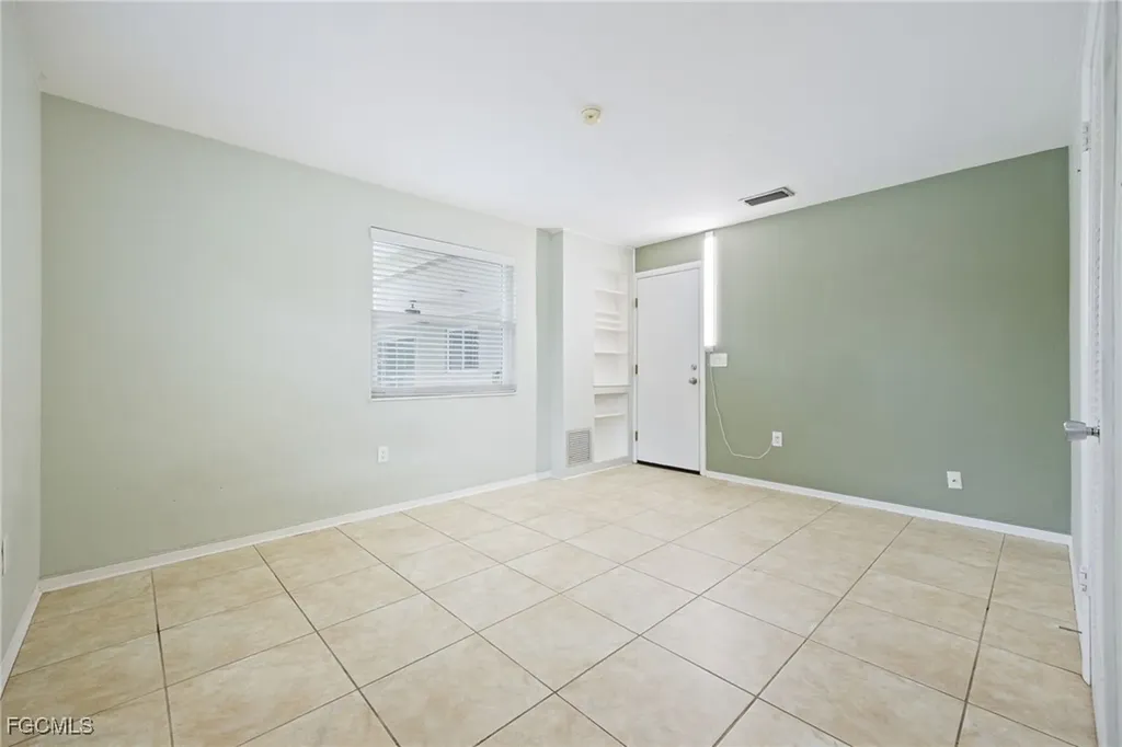 2307 Flora Avenue Fort Myers FL 33907