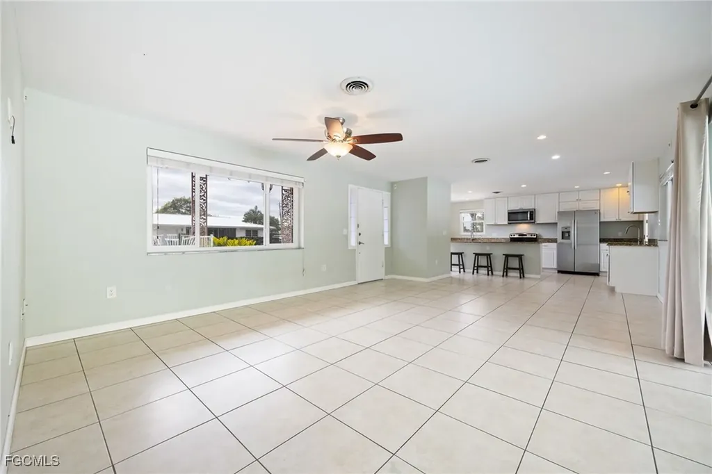 2307 Flora Avenue Fort Myers FL 33907