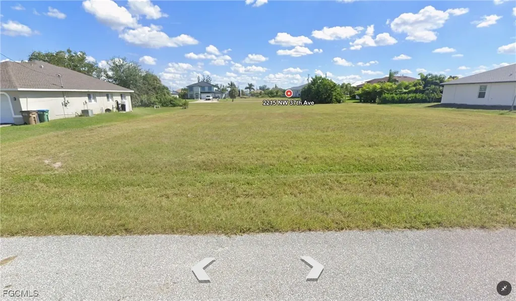 2215 NW 37th Avenue Cape Coral FL 33993