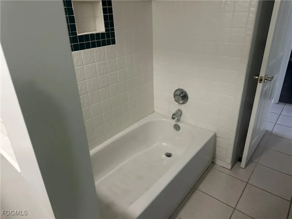 950 Moody Road North Fort Myers FL 33903