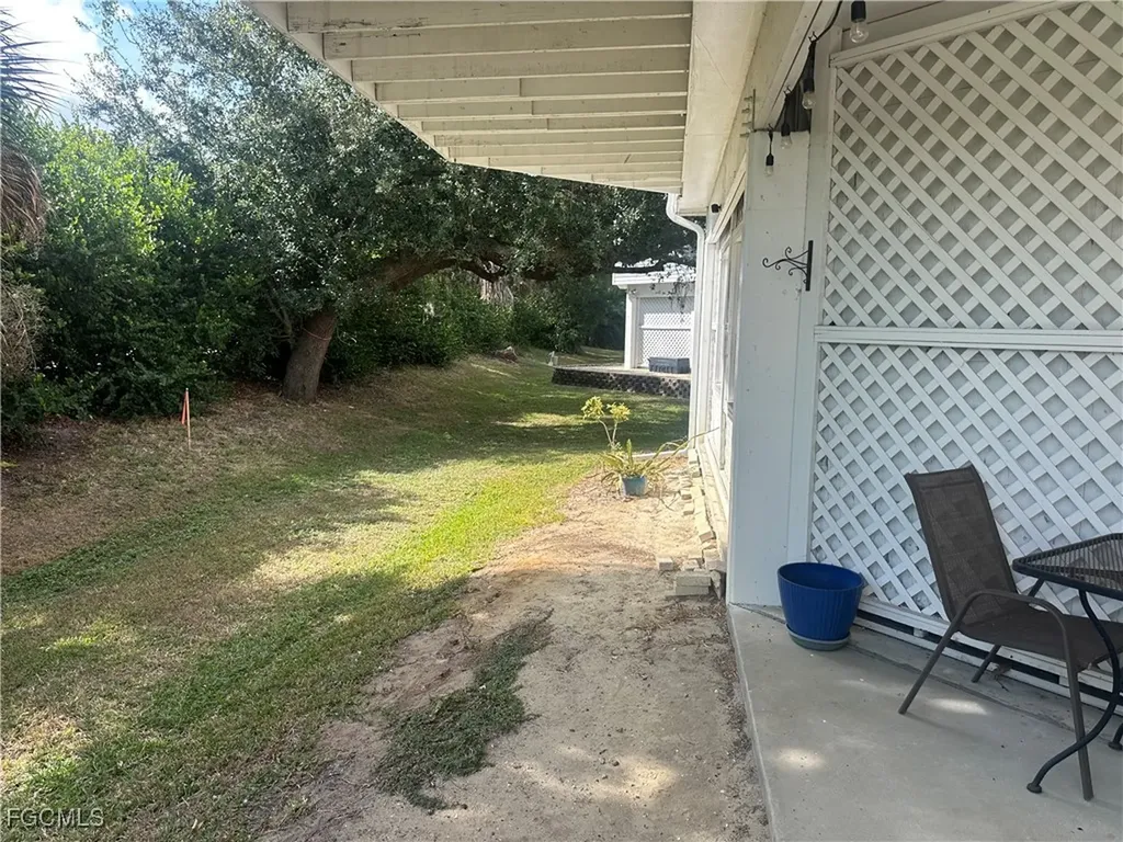 950 Moody Road North Fort Myers FL 33903