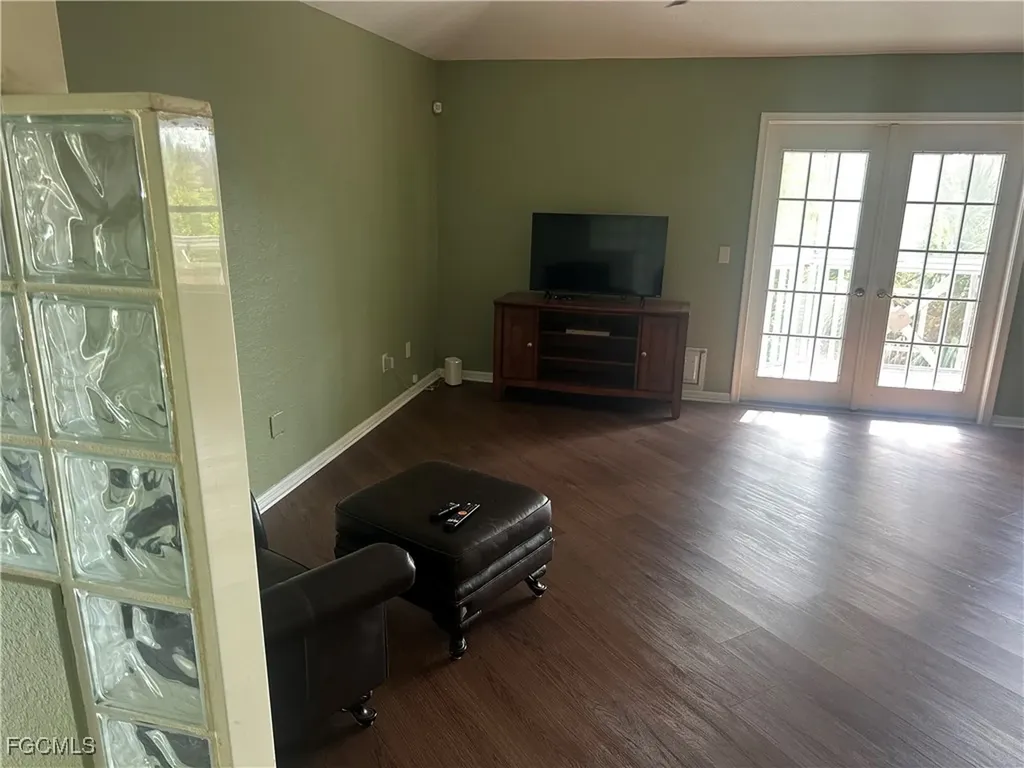 950 Moody Road North Fort Myers FL 33903