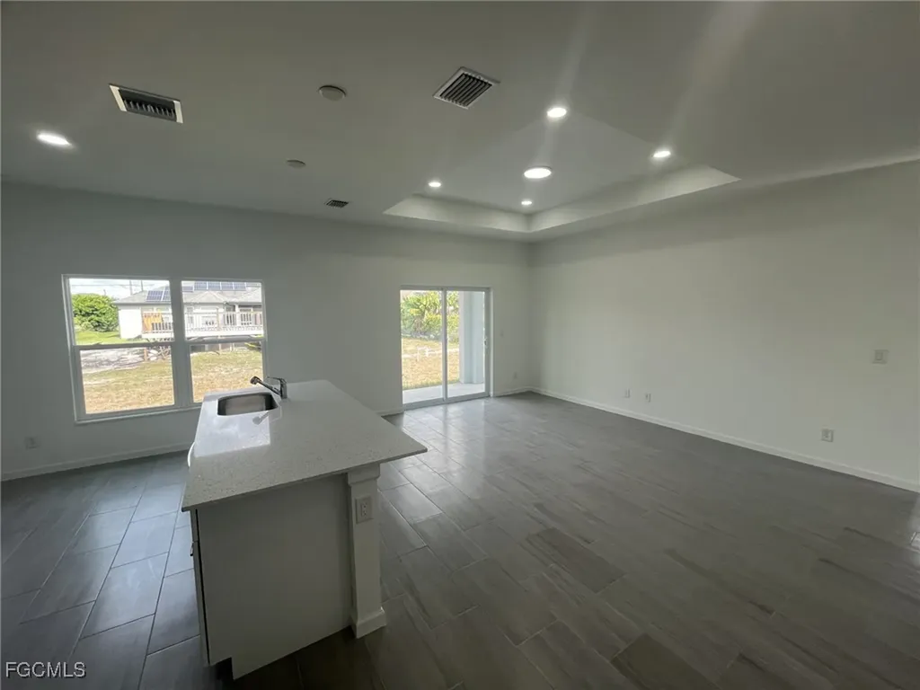 2612 31st Street SW Lehigh Acres FL 33976