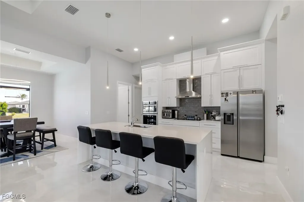 2719 SW 21st Avenue Cape Coral FL 33914