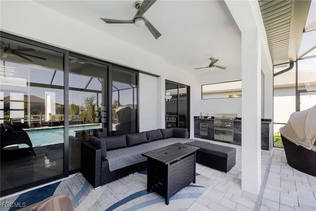 2719 SW 21st Avenue Cape Coral FL 33914