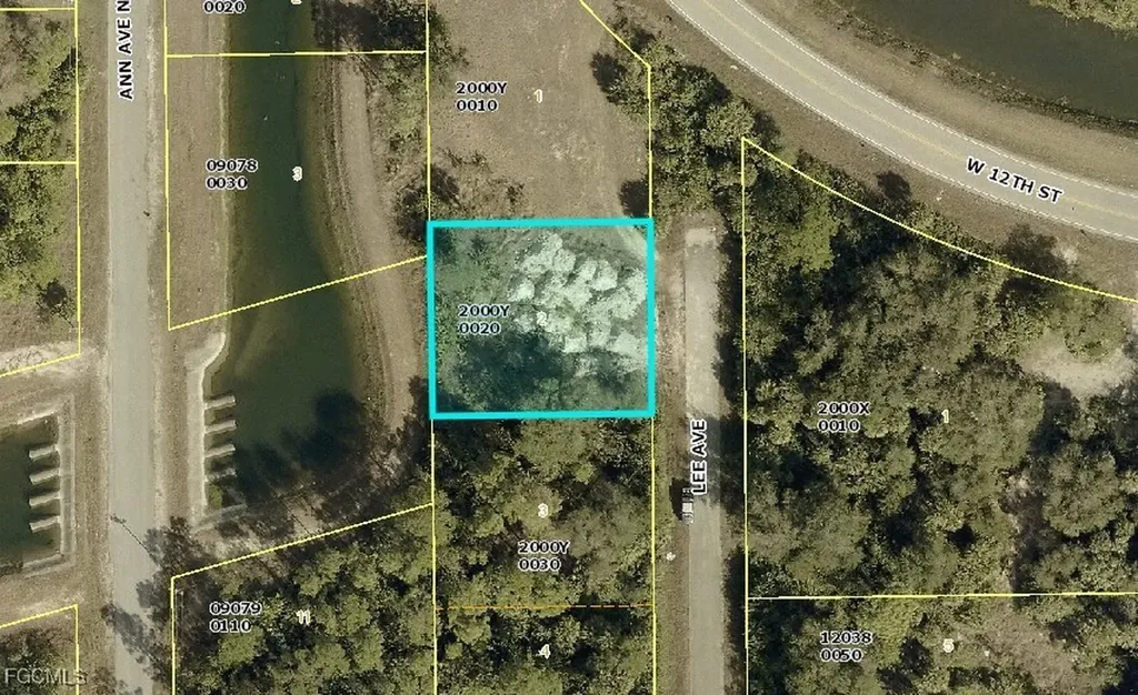 1125 Lee Avenue Lehigh Acres FL 33972
