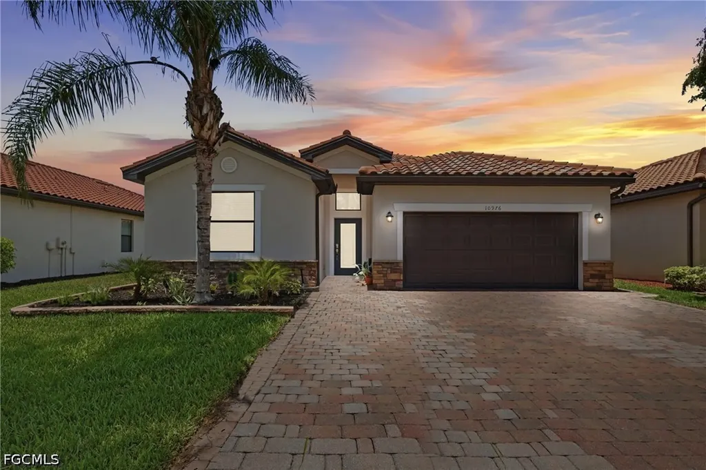 10976 Cherry Laurel Drive Fort Myers FL 33912