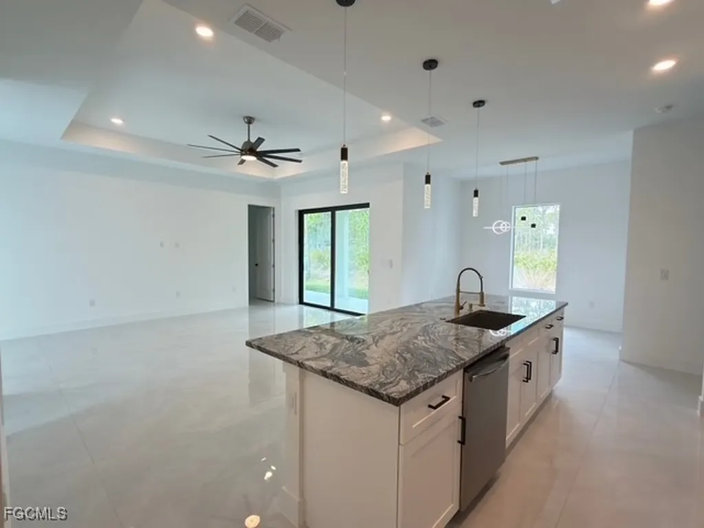 1504 W 9th Street Lehigh Acres FL 33972