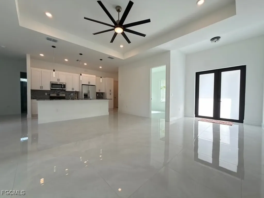 1504 W 9th Street Lehigh Acres FL 33972