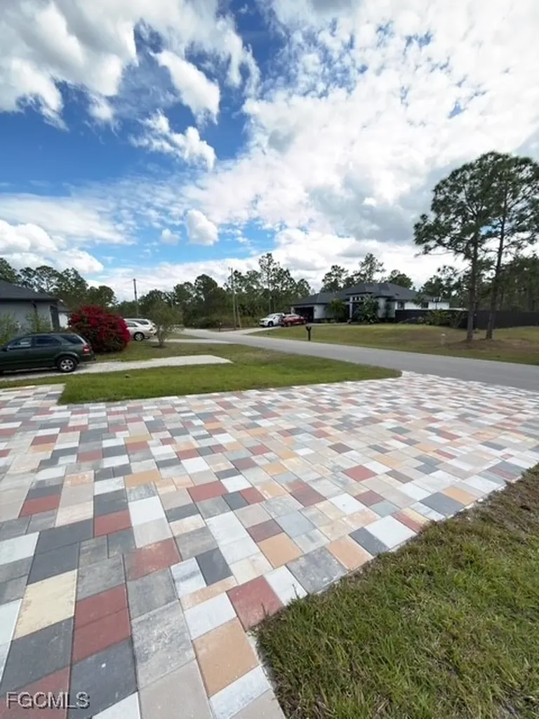 1504 W 9th Street Lehigh Acres FL 33972
