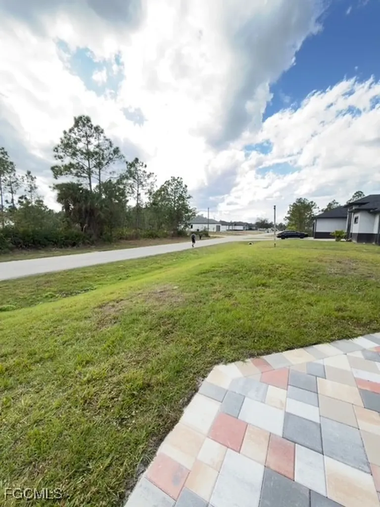 1504 W 9th Street Lehigh Acres FL 33972