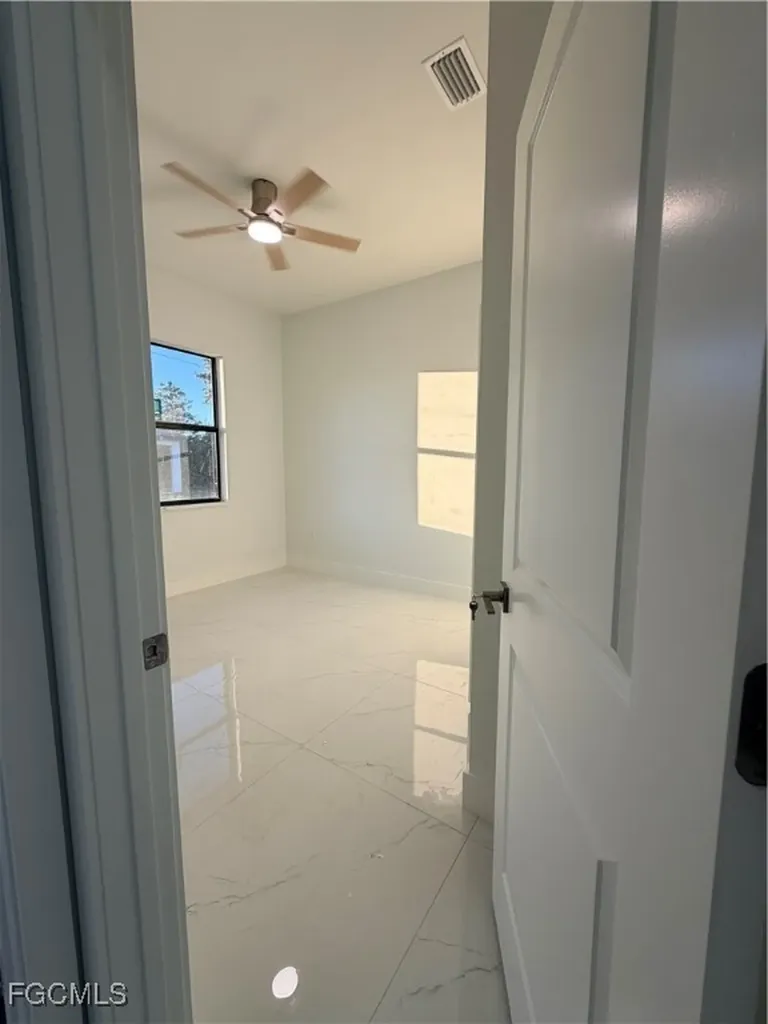 205 E 17th Street Lehigh Acres FL 33972