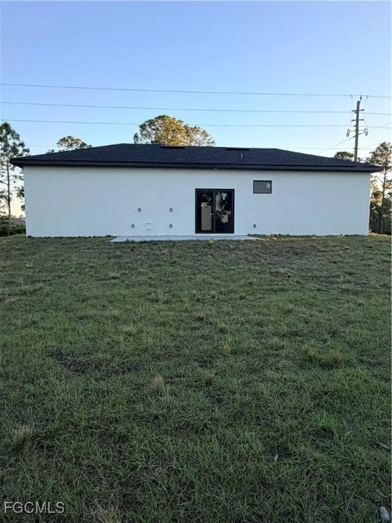 205 E 17th Street Lehigh Acres FL 33972