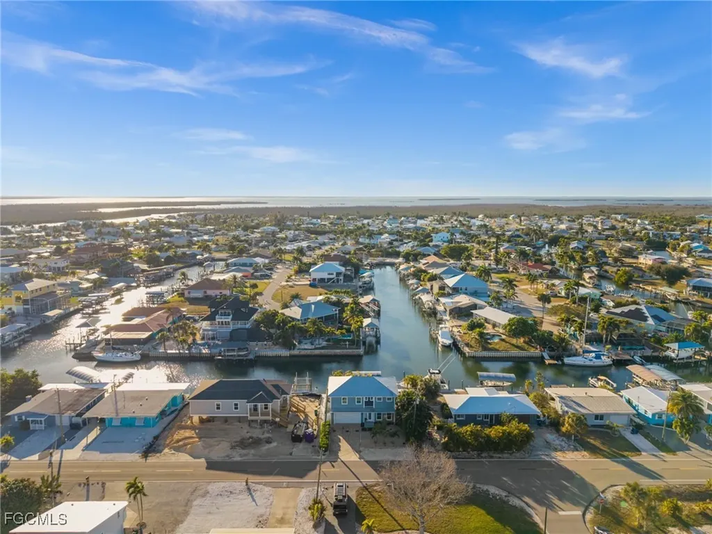 2391 Oleander Street St. James City FL 33956
