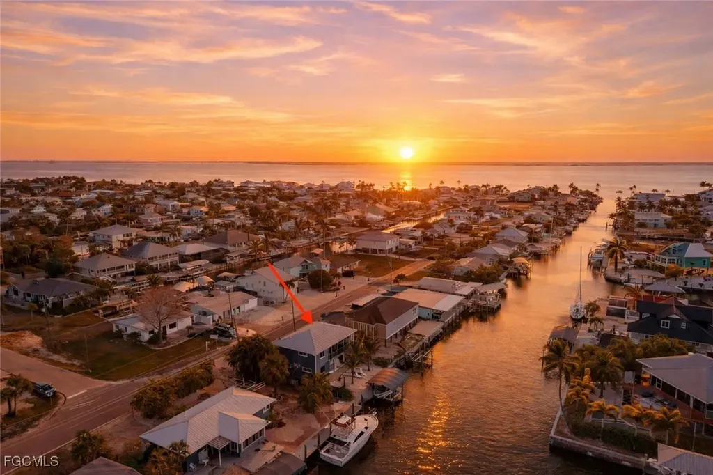 2391 Oleander Street St. James City FL 33956