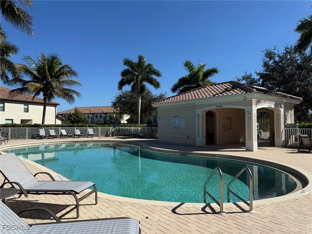 1376 Weeping Willow Court Cape Coral FL 33909