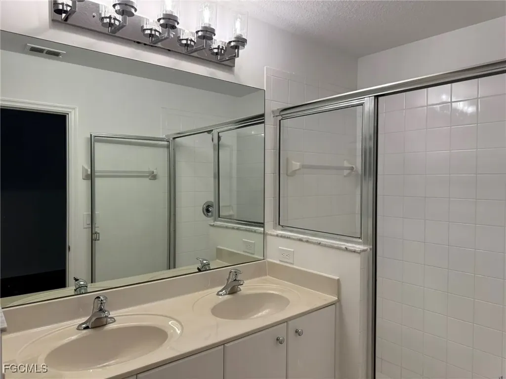 1376 Weeping Willow Court Cape Coral FL 33909