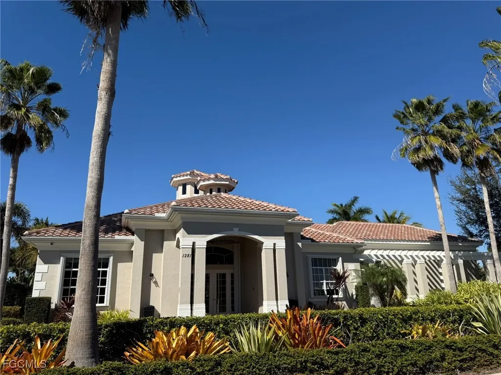 1376 Weeping Willow Court Cape Coral FL 33909