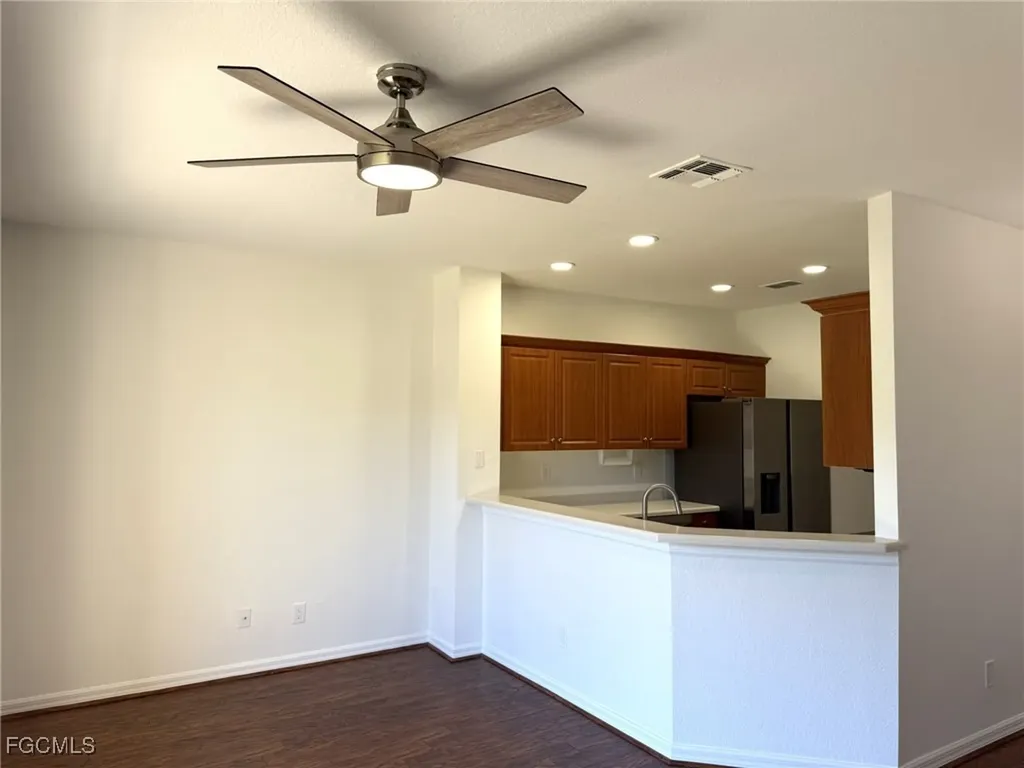 1376 Weeping Willow Court Cape Coral FL 33909