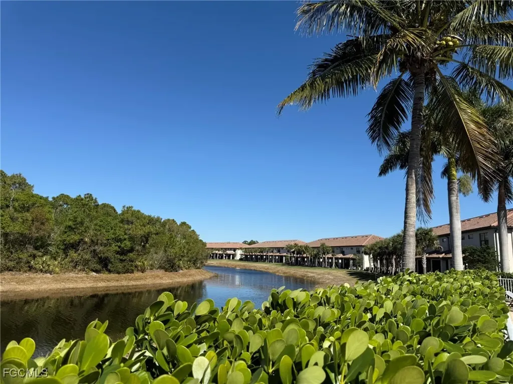 1376 Weeping Willow Court Cape Coral FL 33909