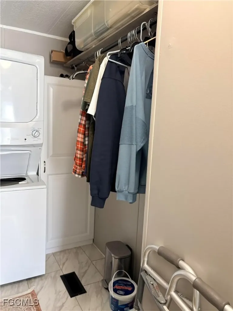 3170 Running Deer Drive North Fort Myers FL 33917