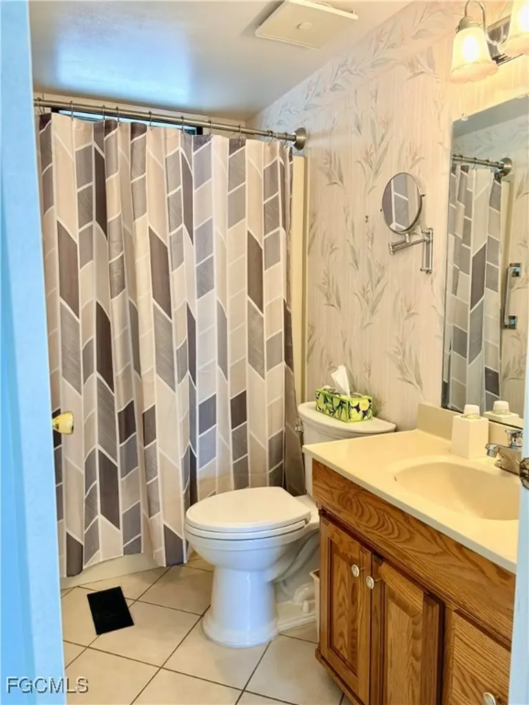 3170 Running Deer Drive North Fort Myers FL 33917