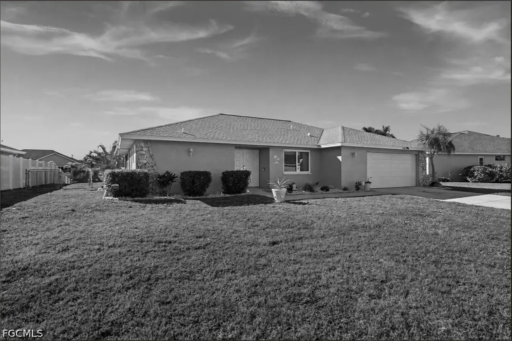 250 SW 37th Terrace Cape Coral FL 33914