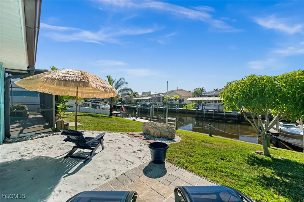 250 SW 37th Terrace Cape Coral FL 33914