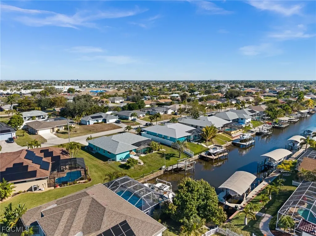 250 SW 37th Terrace Cape Coral FL 33914