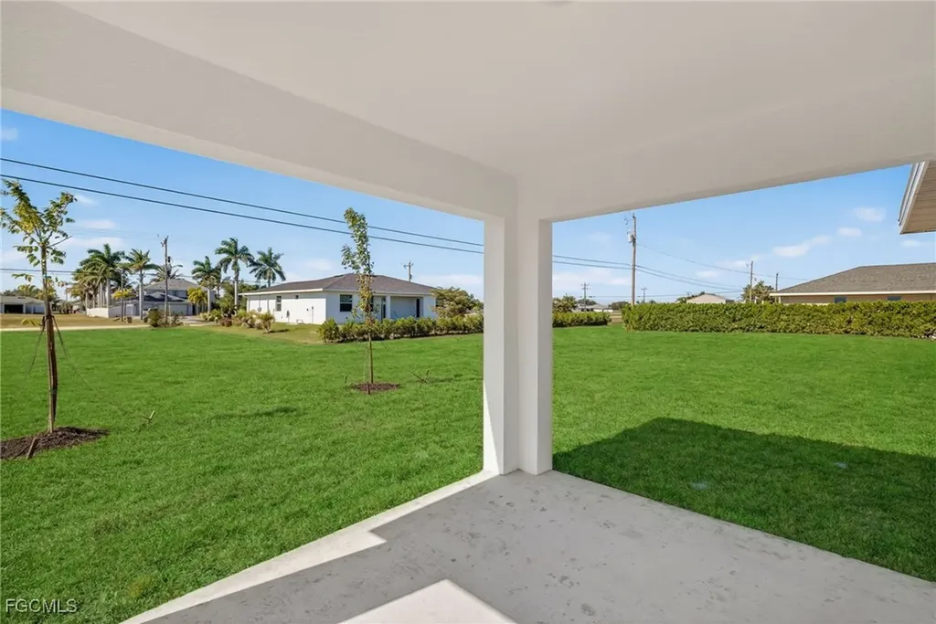 1154 NW 7th Place Cape Coral FL 33993