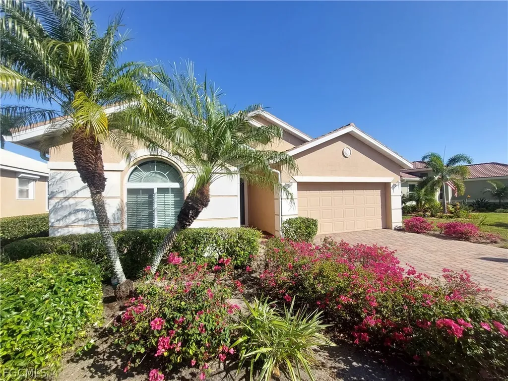 3333 Magnolia Landing Lane North Fort Myers FL 33917