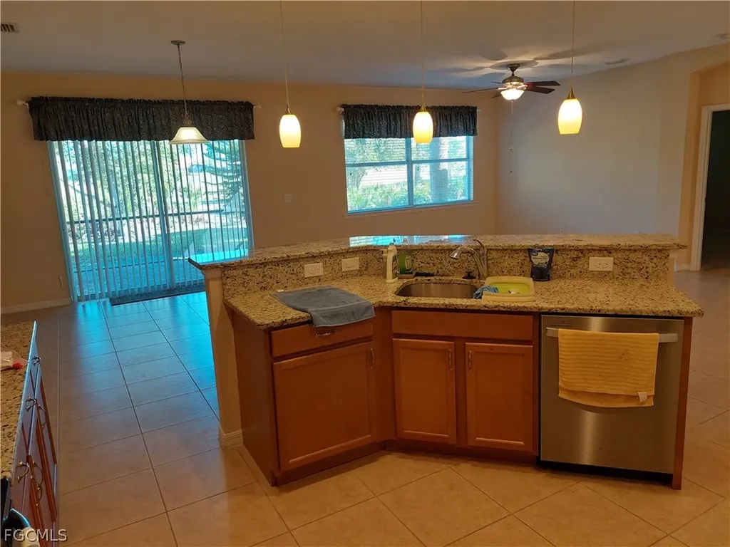 3333 Magnolia Landing Lane North Fort Myers FL 33917